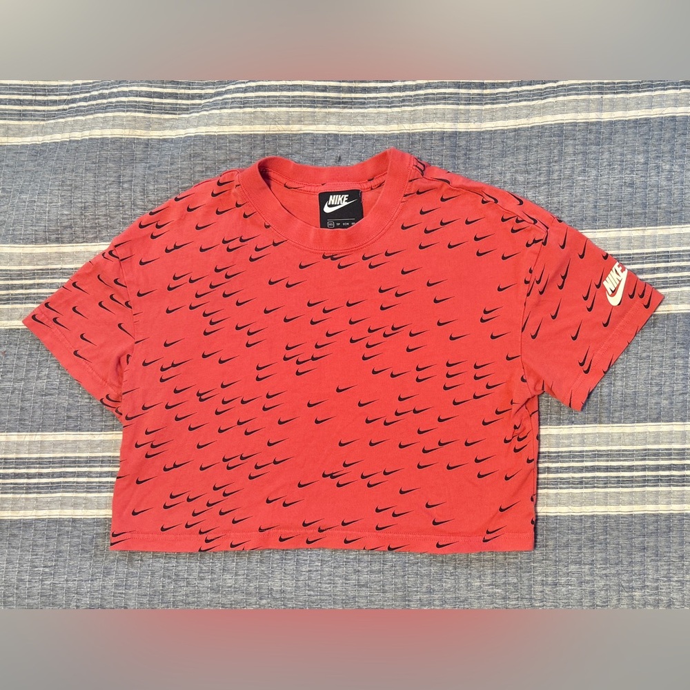 XS Nike Crop Top Tee